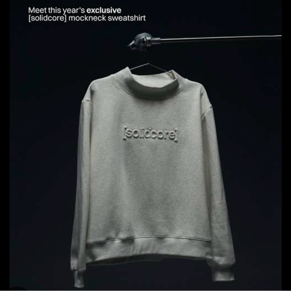 Solid Core Solidays 2025 Mockneck SMALL